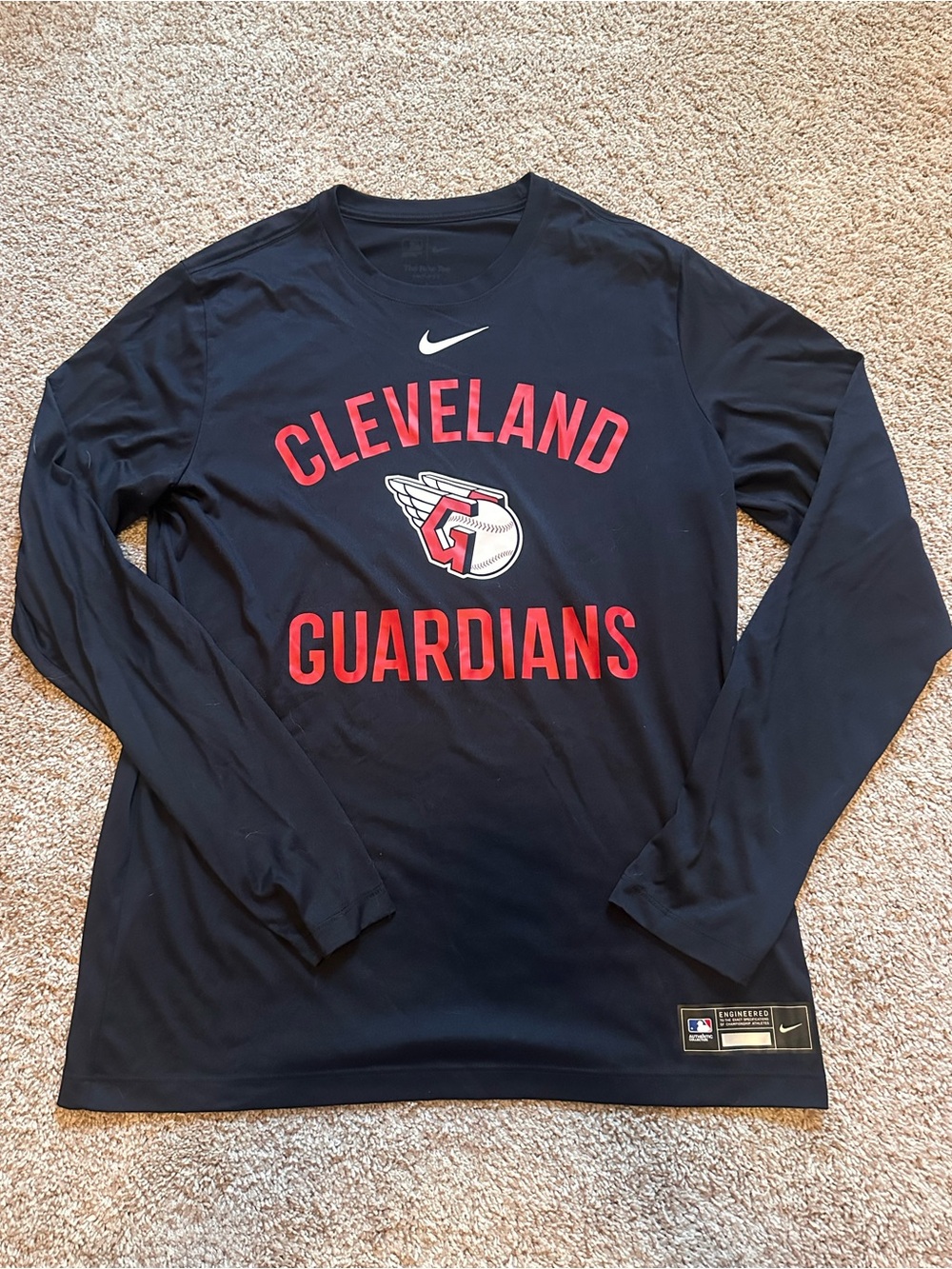 Nike Cleveland Guardians Long Sleeve Shirt Mens Large Navy Blue MLB Dri-Fit